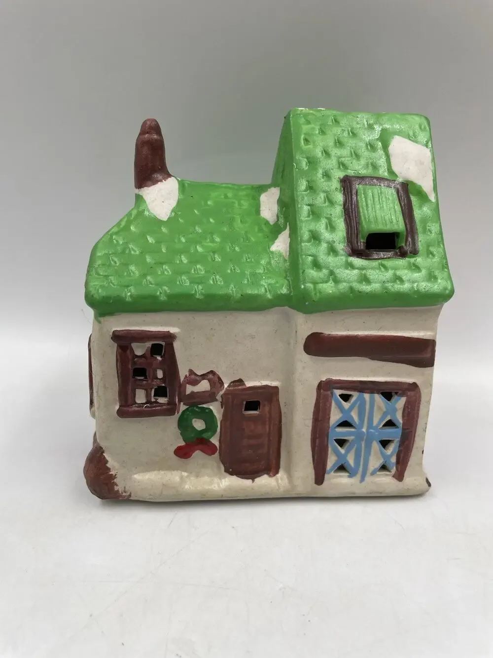 Vintage House Cabin Christmas Village
